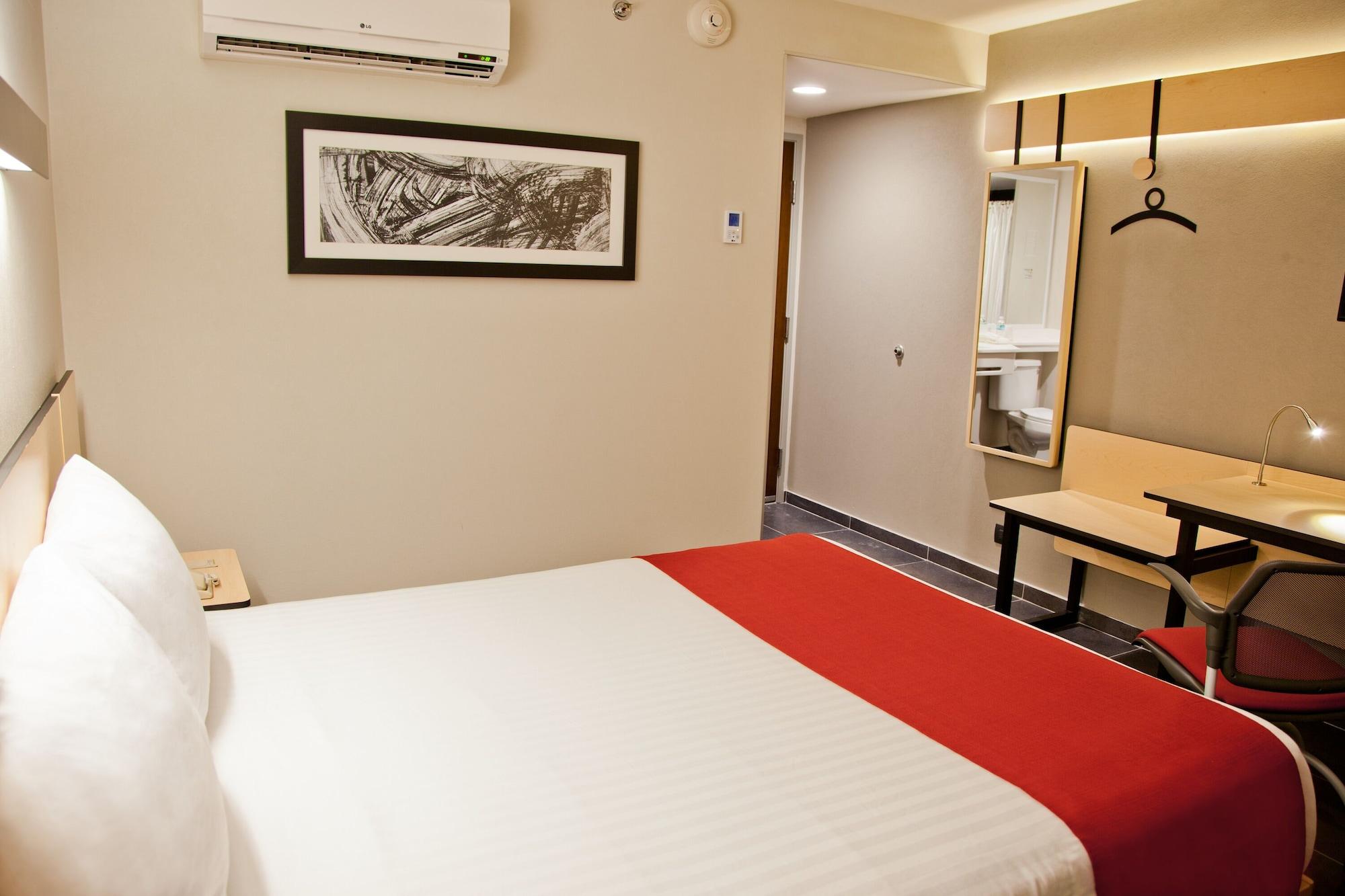 City Express By Marriott Paraíso Buitenkant foto
