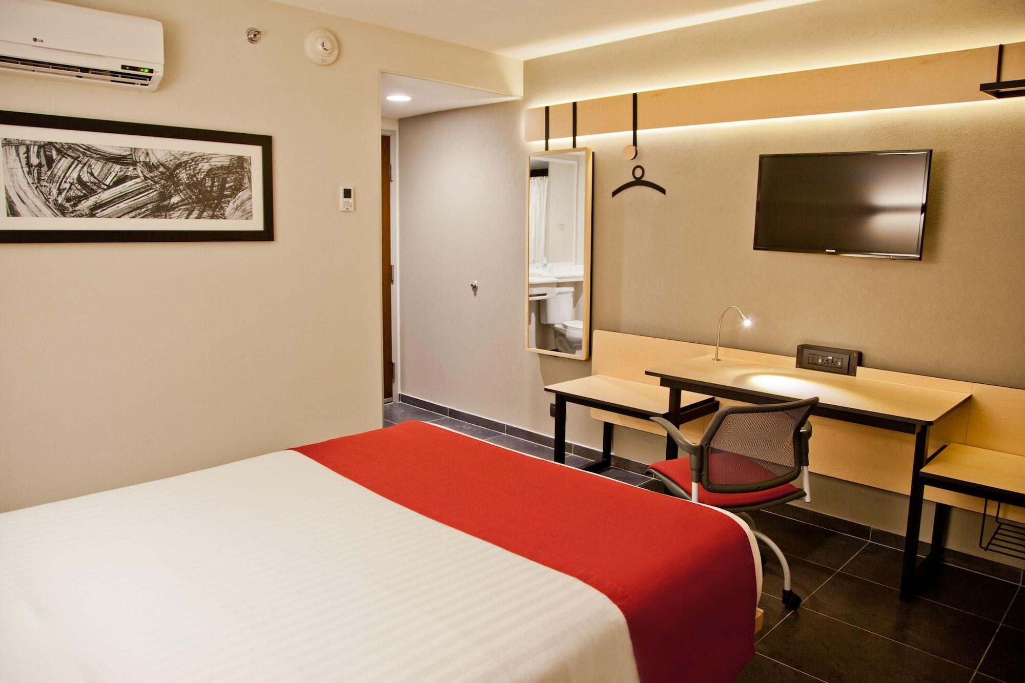 City Express By Marriott Paraíso Buitenkant foto