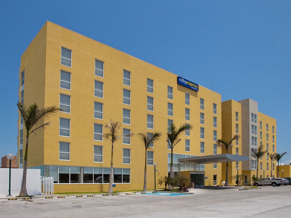 City Express By Marriott Paraíso Buitenkant foto